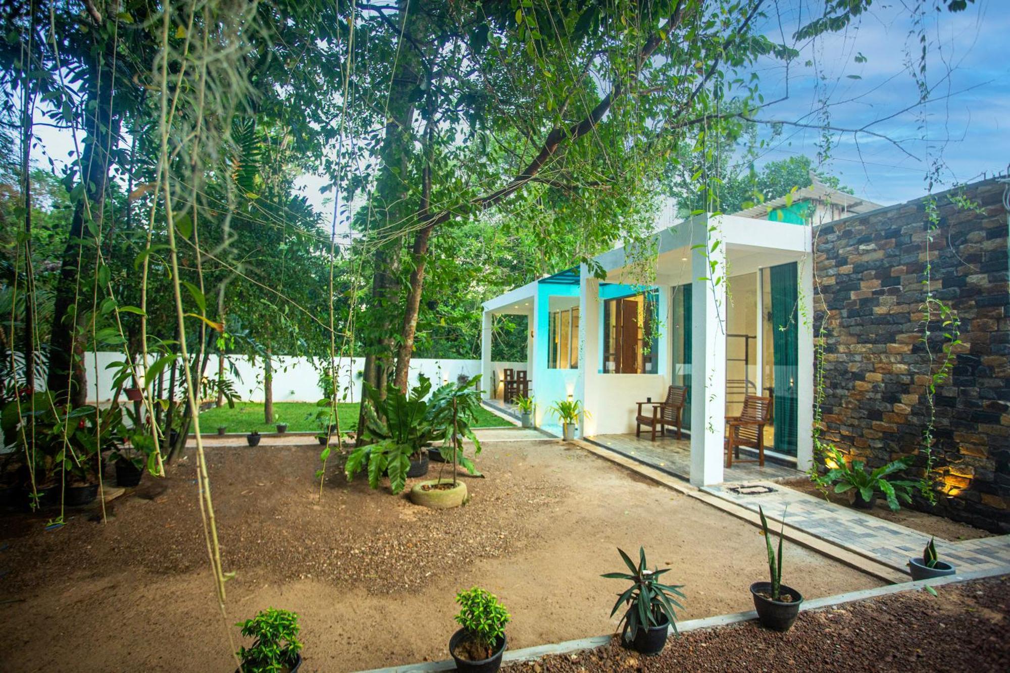 Villa Nine84 Mirissa Matara Dış mekan fotoğraf